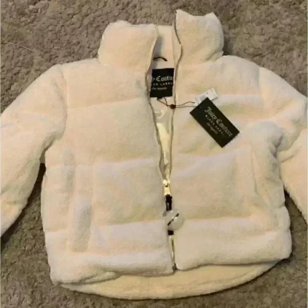 NEW IVORY TEDDY BEAR PUFFER COAT. JUICY CO…